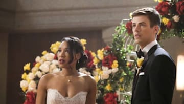 Supergirl -- "Crisis on Earth-X, Part 1" -- SPG308b_0302.jpg -- Pictured (L-R): Candice Patton as Iris West and Grant Gustin as Barry Allen -- Photo: Bettina Strauss/The CW -- ÃÂ© 2017 The CW Network, LLC. All Rights Reserved