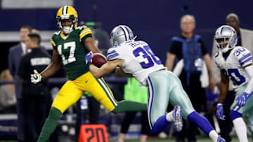ARLINGTON, TX - JANUARY 15: Jeff Heath