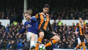LIVERPOOL, ENGLAND - MARCH 18: Tom Davies of Everton and Andrea Ranocchia of Hull City battle for the ball during the Premier League match between Everton and Hull City at Goodison Park on March 18, 2017 in Liverpool, England. (Photo by Mark Robinson/Getty Images)