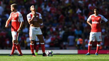 LONDON, ENGLAND - AUGUST 14: Alexis Sanchez of Arsenal reacts after the Liverpool goal scored by Philippe Coutinho during the Premier League match between Arsenal and Liverpool at Emirates Stadium on August 14, 2016 in London, England. (Photo by Michael Regan/Getty Images)