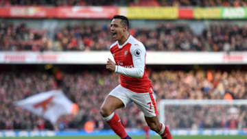 LONDON, ENGLAND - NOVEMBER 27: Alexis Sanchez of Arsenal celebrates scoring his sides first goal during the Premier League match between Arsenal and AFC Bournemouth at Emirates Stadium on November 27, 2016 in London, England. (Photo by Shaun Botterill/Getty Images)
