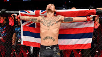 EDMONTON, ALBERTA - JULY 27: Max Holloway prepares to fight Frankie Edgar in their UFC featherweight championship bout during the UFC 240 event at Rogers Place on July 27, 2019 in Edmonton, Alberta, Canada. (Photo by Jeff Bottari/Zuffa LLC/Zuffa LLC)