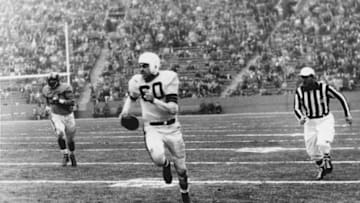 Cleveland Browns Otto Graham (Photo by Vic Stein/Getty Images) *** Local Caption ***