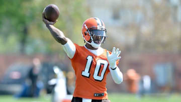 May 18, 2016; Berea, OH, USA; Cleveland Browns quarterback Robert Griffin (10) throws a pass during official training activities at the Cleveland Browns training facility. Mandatory Credit: Ken Blaze-USA TODAY Sports
