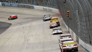 Oct 4, 2015; Dover, DE, USA; NASCAR Sprint Cup Series driver Kevin Harvick (4) races down the back straightaway during the AAA 400 at Dover International Speedway. Mandatory Credit: Matthew O