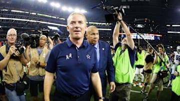 ARLINGTON, TX - NOVEMBER 5: Head coach Jason Garrett of the Dallas Cowboys walks off the field following the Cowboys 28-17 win over the Kansas City Chiefs at AT