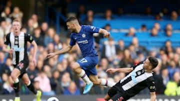 LONDON, ENGLAND - OCTOBER 19: Mateo Kovacic of Chelsea battles for possession with Fabian Schar of Newcastle United during the Premier League match between Chelsea FC and Newcastle United at Stamford Bridge on October 19, 2019 in London, United Kingdom. (Photo by Paul Harding/Getty Images)