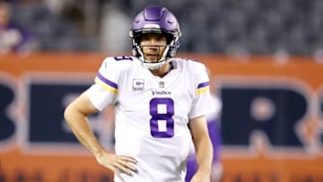 CHICAGO, IL - OCTOBER 09: Quarterback Sam Bradford #8 of the Minnesota Vikings warms up prior to the game against the Chicago Bears at Soldier Field on October 9, 2017 in Chicago, Illinois. (Photo by Joe Robbins/Getty Images)