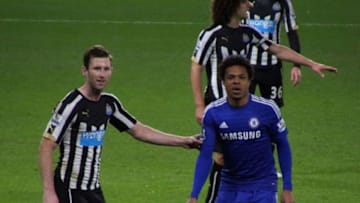 "Chelsea 2 Newcastle 0 (16066924450)" by CFCUnofficial (Chelsea Debs) - Chelsea 2 Newcastle 0. Licenced under CC BY-SA 2.0 via Wikimedia Commons - https://commons.wikimedia.org/wiki/File:Chelsea_2_Newcastle_0_(16066924450).jpg#/media/File:Chelsea_2_Newcastle_0_(16066924450).jpg