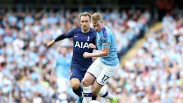 MANCHESTER, ENGLAND - AUGUST 17: Christian Eriksen of Tottenham Hotspur battles for possession with Kevin De Bruyne of Manchester City during the Premier League match between Manchester City and Tottenham Hotspur at Etihad Stadium on August 17, 2019 in Manchester, United Kingdom. (Photo by Matt McNulty - Manchester City/Manchester City FC via Getty Images)