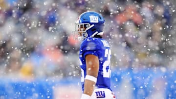 EAST RUTHERFORD, NEW JERSEY - DECEMBER 01: Saquon Barkley #26 of the New York Giants during the first half of their game against the Green Bay Packers at MetLife Stadium on December 01, 2019 in East Rutherford, New Jersey. (Photo by Emilee Chinn/Getty Images)