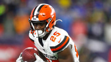 FOXBOROUGH, MASSACHUSETTS - OCTOBER 27: Dontrell Hilliard #25 of the Cleveland Browns carries the ball during the third quarter of the game against the New England Patriots at Gillette Stadium on October 27, 2019 in Foxborough, Massachusetts. (Photo by Omar Rawlings/Getty Images)