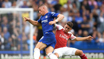 LONDON, ENGLAND - AUGUST 18: Ross Barkley of Chelsea and Lucas Torreira of Arsenal battle for the ball during the Premier League match between Chelsea FC and Arsenal FC at Stamford Bridge on August 18, 2018 in London, United Kingdom. (Photo by Mike Hewitt/Getty Images)