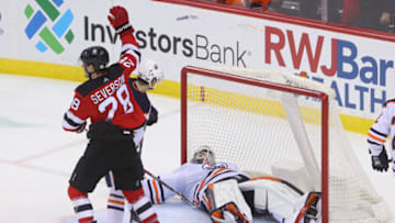 New Jersey Devils score a goal on Edmonton Oilers goaltender Mike Smith (41) Mandatory Credit: Ed Mulholland-USA TODAY Sports