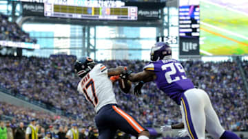MINNEAPOLIS, MN - DECEMBER 31: Xavier Rhodes #29 of the Minnesota Vikings knocks the ball away from Dontrelle Inman #17 of the Chicago Bears in the end zone in the fourth quarter of the game on December 31, 2017 at U.S. Bank Stadium in Minneapolis, Minnesota. (Photo by Hannah Foslien/Getty Images)