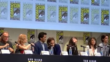 Fear The Walking Dead at Comic Con International - Flicks and the City - YouTube