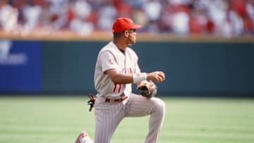 ST. LOUIS, MO - SEPTEMBER 6: Barry Larkin of the Cincinnati Reds looks on against the St. Louis Cardinals at Busch Stadium on September 6, 1998 in St. Louis, Missouri. (Photo by Sporting News via Getty Images)