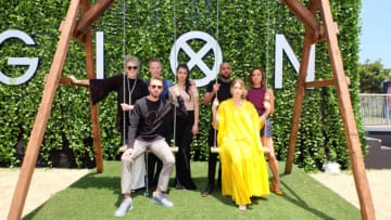 SAN DIEGO, CA - JULY 21: (L-R) Actors Jean Smart, Bill Irwin, Dan Stevens, Amber Midthunder, Jeremie Harris, Rachel Keller and Aubrey Plaza of 'Legion' attend FX Networks' FXHibition during 2017 San Diego Comic Con at Hilton Bayfront on July 21, 2017 in San Diego, California. (Photo by Matthew Simmons/Getty Images for FX Networks)