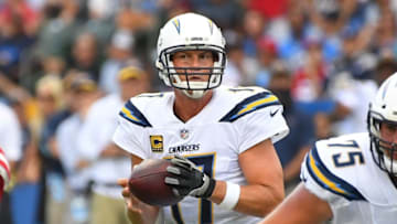 CARSON, CA - SEPTEMBER 30: Quarterback Philip Rivers #17 of the Los Angeles Chargers gets set to throw a touchdown pass to running back Austin Ekeler #30 of the Los Angeles Chargers in the second quarter of the game at StubHub Center on September 30, 2018 in Carson, California. (Photo by Jayne Kamin-Oncea/Getty Images)