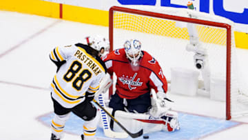 TORONTO, ONTARIO - AUGUST 09: Braden Holtby #70 of the Washington Capitals tends goal against David Pastrnak #88 of the Boston Bruins during the third period in an Eastern Conference Round Robin game during the 2020 NHL Stanley Cup Playoffs at Scotiabank Arena on August 09, 2020 in Toronto, Ontario, Canada. (Photo by Andre Ringuette/Freestyle Photo/Getty Images)