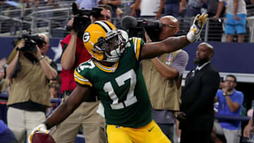 ARLINGTON, TX - OCTOBER 08: Davante Adams #17 of the Green Bay Packers celebrates after scoring the game winning touchdown against Jourdan Lewis #27 of the Dallas Cowboys in the fourth quarter at AT&T Stadium on October 8, 2017 in Arlington, Texas. The Green Bay Packers beat the Dallas Cowboys 35-31. (Photo by Tom Pennington/Getty Images)