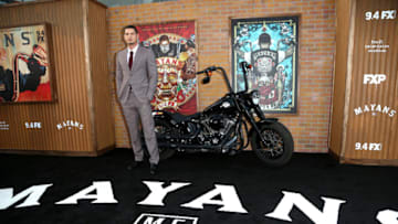 HOLLYWOOD, CA - AUGUST 28: JD Pardo attends the Premiere Of FX's "Mayans M.C." held at TCL Chinese Theatre on August 28, 2018 in Hollywood, California. (Photo by Tommaso Boddi/FilmMagic)