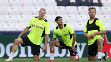 Marin Pongracic with Erling Haaland and Mahmoud Dahoud. (Photo by Alex Grimm/Getty Images)