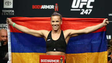 Katlyn Chookagian (Photo by Ronald Martinez/Getty Images)