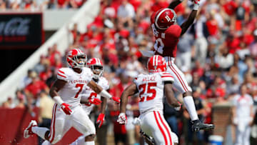 TUSCALOOSA, AL - SEPTEMBER 29: Henry Ruggs III #11 of the Alabama Crimson Tide pulls in this reception against Deuce Wallace #25, Ferrod Gardner #7 and Corey Turner #6 of the Louisiana Ragin Cajuns at Bryant-Denny Stadium on September 29, 2018 in Tuscaloosa, Alabama. (Photo by Kevin C. Cox/Getty Images)