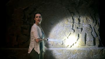 Supergirl -- "Confidence Women" -- Image Number: SPG506a_0363b.jpg -- Pictured: Katie McGrath as Lena Luthor -- Photo: Sergei Bachlakov/The CW -- © 2019 The CW Network, LLC. All Rights Reserved.