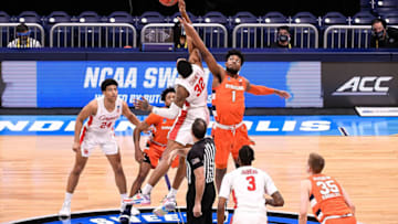 Syracuse basketball (Mandatory Credit: Doug McSchooler-USA TODAY Sports)