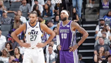 SACRAMENTO, CA - OCTOBER 17: Rudy Gobert #27 of the Utah Jazz faces off against Willie Cauley-Stein #00 of the Sacramento Kings on October 17, 2018 at Golden 1 Center in Sacramento, California. NOTE TO USER: User expressly acknowledges and agrees that, by downloading and or using this photograph, User is consenting to the terms and conditions of the Getty Images Agreement. Mandatory Copyright Notice: Copyright 2018 NBAE (Photo by Rocky Widner/NBAE via Getty Images)