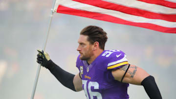 (Photo by Adam Bettcher/Getty Images) Brian Robison