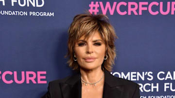 BEVERLY HILLS, CALIFORNIA - FEBRUARY 27: Lisa Rinna attends WCRF's "An Unforgettable Evening" at Beverly Wilshire, A Four Seasons Hotel on February 27, 2020 in Beverly Hills, California. (Photo by Gregg DeGuire/Getty Images for WCRF)