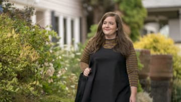 Shrill -- "Annie" -- Episode 101 -- When the morning after pill fails and aspiring journalist Annie winds up pregnant, she weighs the pros and cons of having a child with her hook-up buddy. The decision-making process forces Annie, with help from her best friend Fran, to figure out who she is and what she wants from her life. Annie (Aidy Bryant) shown. (Photo by: Allyson Riggs/Hulu)