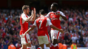 LONDON, ENGLAND - MAY 21: Alexis Sanchez of Arsenal celebrates scoring his sides second goal during the Premier League match between Arsenal and Everton at Emirates Stadium on May 21, 2017 in London, England. (Photo by Paul Gilham/Getty Images)