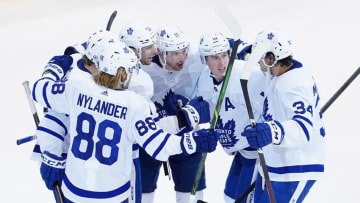 TORONTO, ONTARIO - AUGUST 07: John Tavares #91 of the Toronto Maple Leafs celebrates his third period goal at 16:54 with Morgan Rielly #44, William Nylander #88, Auston Matthews #34, Zach Hyman #11 amd Mitchell Marner #16 against the Columbus Blue Jackets in Game Four of the Eastern Conference Qualification Round prior to the 2020 NHL Stanley Cup Playoffs at Scotiabank Arena on August 07, 2020 in Toronto, Ontario. (Photo by Andre Ringuette/Freestyle Photo/Getty Images)