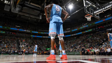 SALT LAKE CITY, UT - MARCH 17: De'Aaron Fox #5 of the Sacramento Kings looks on during the game against the Utah Jazz on March 17, 2018 at vivint.SmartHome Arena in Salt Lake City, Utah. NOTE TO USER: User expressly acknowledges and agrees that, by downloading and or using this Photograph, User is consenting to the terms and conditions of the Getty Images License Agreement. Mandatory Copyright Notice: Copyright 2018 NBAE (Photo by Garrett Ellwood/NBAE via Getty Images)