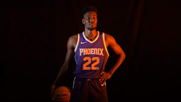 TARRYTOWN, NY - AUGUST 12: DeAndre Ayton #22 of the Phoenix Suns poses for a portrait during the 2018 NBA Rookie Photo Shoot on August 12, 2018 at the Madison Square Garden Training Facility in Tarrytown, New York. NOTE TO USER: User expressly acknowledges and agrees that, by downloading and or using this photograph, User is consenting to the terms and conditions of the Getty Images License Agreement. Mandatory Copyright Notice: Copyright 2018 NBAE (Photo by Brian Babineau/NBAE via Getty Images)