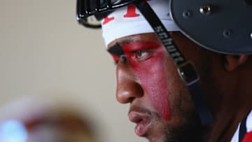 FORT WORTH, TX - OCTOBER 25: Pete Robertson #10 of the Texas Tech Red Raiders at Amon G. Carter Stadium on October 25, 2014 in Fort Worth, Texas. (Photo by Ronald Martinez/Getty Images)