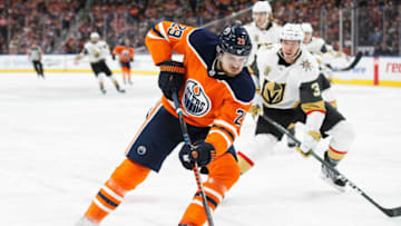 EDMONTON, AB - APRIL 05: Leon Draisaitl