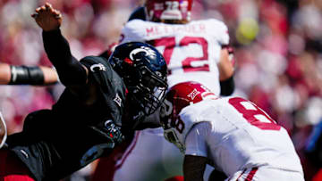 Cincinnati Bearcats take on Oklahoma Sooners at Nippert Stadium in 2023.