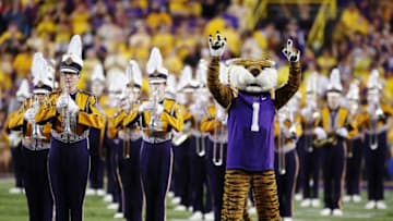 BATON ROUGE, LA - SEPTEMBER 29: Mike the Tiger on the field at the start of the game against the Mississippi Rebels at Tiger Stadium on September 29, 2018 in Baton Rouge, Louisiana. (Photo by Marianna Massey/Getty Images)
