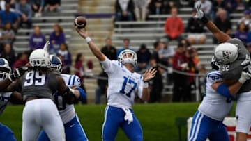 EVANSTON, IL- SEPTEMBER 08: Daniel Jones #17 of the Duke Blue Devils throws a touchdown pass against the Northwestern Wildcats during the first half on September 8, 2018 at Ryan Field in Evanston, Illinois. (Photo by David Banks/Getty Images)
