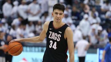 Chet Holmgren #34 of the Gonzaga Bulldogs .(Photo by Chris Gardner/Getty Images)