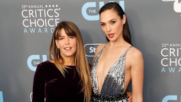 SANTA MONICA, CA - JANUARY 11: Patty Jenkins and Gal Gadot attend the 23rd Annual Critics' Choice Awards at Barker Hangar on January 11, 2018 in Santa Monica, California. (Photo by Taylor Hill/Getty Images)