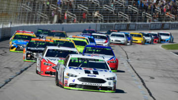 FORT WORTH, TX - NOVEMBER 04: Kevin Harvick, driver of the #4 Mobil 1 Ford, leads a pack of cars during the Monster Energy NASCAR Cup Series AAA Texas 500 at Texas Motor Speedway on November 4, 2018 in Fort Worth, Texas. (Photo by Robert Laberge/Getty Images)