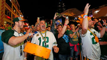 NASHVILLE, TENNESSEE - APRIL 25: Fans of the Green Bay Packers cheer during day 1 of the 2019 NFL Draft on April 25, 2019 in Nashville, Tennessee. (Photo by Frederick Breedon/Getty Images)
