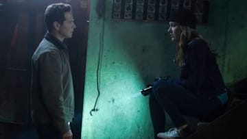 Nancy Drew -- "The Hidden Staircase" -- Image Number: NCD109a_0278b.jpg -- Pictured (L-R): Scott Wolf as Carson and Kennedy McMann as Nancy -- Photo: Shane Harvey /The CW -- © 2019 The CW Network, LLC. All Rights Reserved.