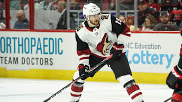 RALEIGH, NC - JANUARY 10: Arizona Coyotes Right Wing Vinnie Hinostroza (13) looks to shoot the puck during a game between the Arizona Coyotes and the Carolina Hurricanes on January 10, 2019 at the PNC Arena in Raleigh, NC. (Photo by Greg Thompson/Icon Sportswire via Getty Images)